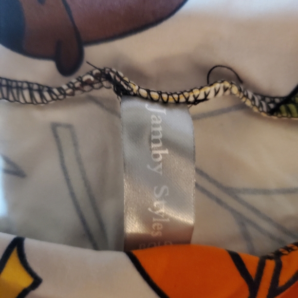 Boutique Fall Leggings - Picture 3 of 3